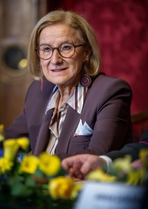 Landeshauptfrau Johanna Mikl-Leitner bei der Pressekonferenz im Stift Klosterneuburg.