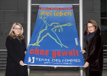 Foto 1 (v.l.n.r.): Landesrätin Ulrike Königsberger-Ludwig und Landesrätin Christiane Teschl-Hofmeister