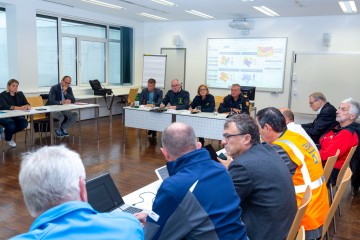 Bei der Lagebepsrechung im behördlichen Landesführungsstab im Sicherheitszentrum Tulln.