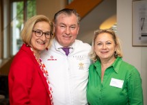 Landeshauptfrau Johanna Mikl-Leitner mit Toni und Eva Mörwald