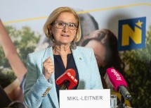 Als „Erfolgsgeschichte und Motivator, Niederösterreich neu zu entdecken und neu zu erleben“ bezeichnete Landeshauptfrau Johanna Mikl-Leitner die NÖ-CARD in der Pressekonferenz zum Saisonstart.
