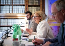 Regierungsklausur im Stift Altenburg.