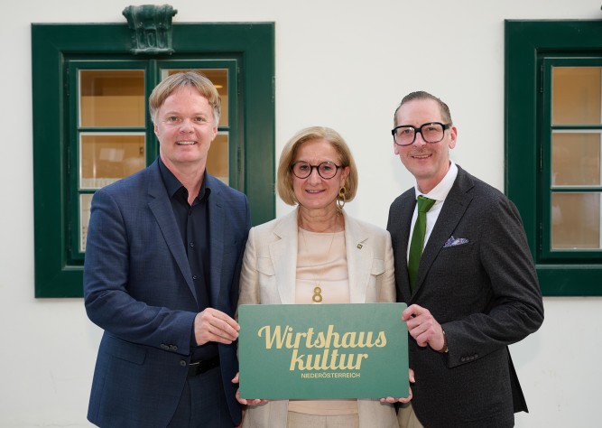 LH Mikl-Leitner beim Fest der Wirtshauskultur Niederösterreich 2025