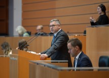 Landesrat Ludwig Schleritzko bei seiner Budgetrede im NÖ Landtag.