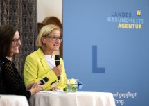 Landeshauptfrau Johanna Mikl-Leitner: „31 Gemeinden mit 110.000 Landsleuten und 130 touristischen Betrieben stehen hinter dieser Landesausstellung.“