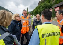 Lokalaugenschein: Landeshauptfrau Johanna Mikl-Leitner: „Geht jetzt um Sicherheit in dreifacher Hinsicht!“