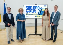 Verlässliche Beratung zum Thema Wohnen: Wohnbau-Landesrätin Christiane Teschl-Hofmeister (2.v.l.) mit Bernhard Plesser, Marcela Reznickova und Franz Leutgeb.