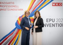 Landeshauptfrau Johanna Mikl-Leitner mit EPU-Sprecherin Michaela Habinger