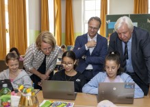 Digitalisierungsoffensive an Niederösterreichs Schulen