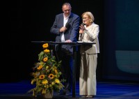 Empfang für neue Lehrerinnen und Lehrer im Festspielhaus St. Pölten Empfang für neue Lehrerinnen und Lehrer im Festspielhaus St. Pölten