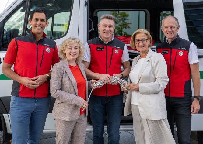 LH Mikl-Leitner und LR Prischl zur Bergrettung Niederösterreich/Wien