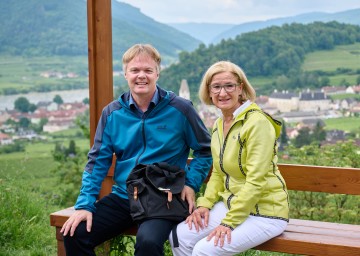 Landeshauptfrau Johanna Mikl-Leitner und Michael Duscher, Geschäftsführer der Niederösterreich Werbung.