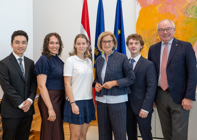 Niederösterreich investiert in Zukunftstalente: Sieben Studierende erhalten Exzellenzstipendium