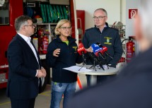 Informierten über den Katastrophenfonds: Landesrat Ludwig Schleritzko, Landeshauptfrau Johanna Mikl-Leitner und LH-Stellvertreter Stephan Pernkopf (von links nach rechts).