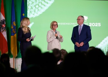 Wissenschaftspreise 2025 des Landes NÖ verliehen Wissenschaftspreise 2025 des Landes NÖ verliehen