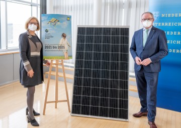 Landeshauptfrau Johanna Mikl-Leitner und LH-Stellvertreter Stephan Pernkopf informierten über das Klima- und Energieprogramm 2021 – 2025